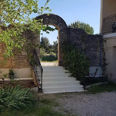 Carina Hotel